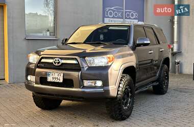 Позашляховик / Кросовер Toyota 4Runner 2013 в Івано-Франківську