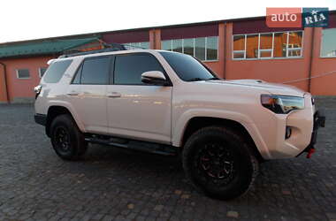 Внедорожник / Кроссовер Toyota 4Runner 2019 в Дунаевцах