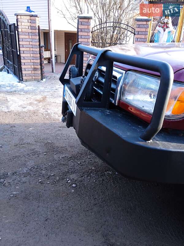 Внедорожник / Кроссовер Toyota 4Runner 1996 в Верховине