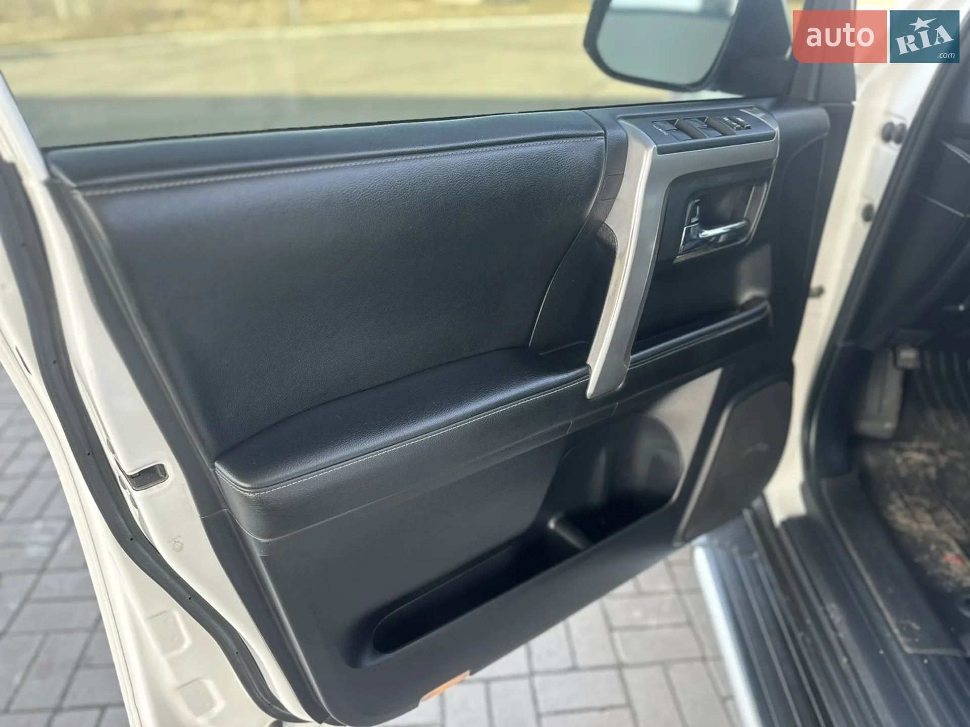 2014 Toyota 4Runner - мініатюра 14