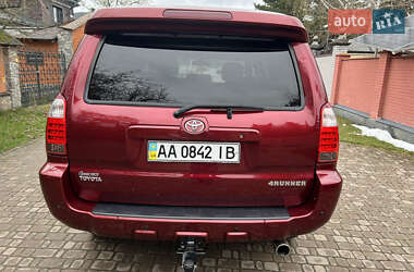 Внедорожник / Кроссовер Toyota 4Runner 2006 в 
