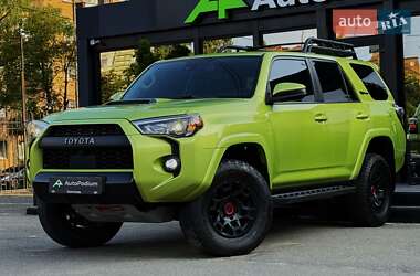 Внедорожник / Кроссовер Toyota 4Runner 2021 в Киеве