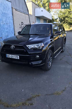 Внедорожник / Кроссовер Toyota 4Runner 2016 в Днепре