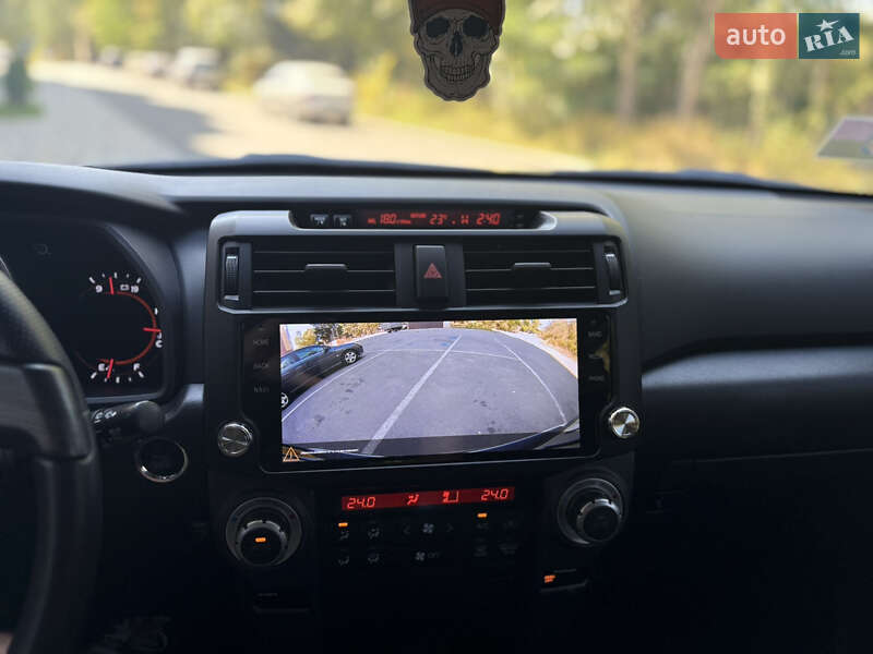 Внедорожник / Кроссовер Toyota 4Runner 2011 в Чернигове