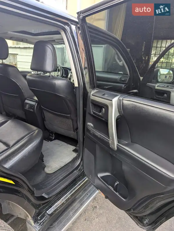 Toyota 4Runner 2012 VIN JTEBU5JR7C5096199 фото оголошення 2 з 61