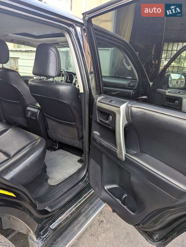 Внедорожник / Кроссовер Toyota 4Runner 2012 в Кропивницком