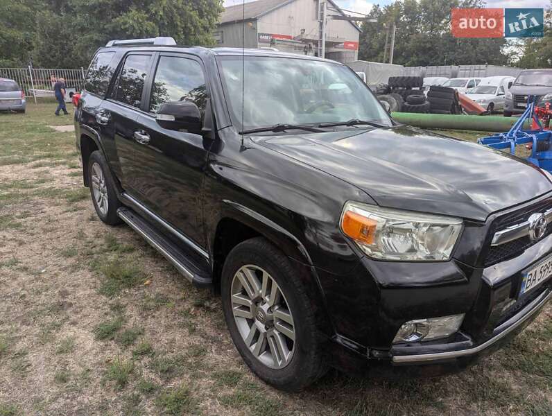Внедорожник / Кроссовер Toyota 4Runner 2012 в Кропивницком