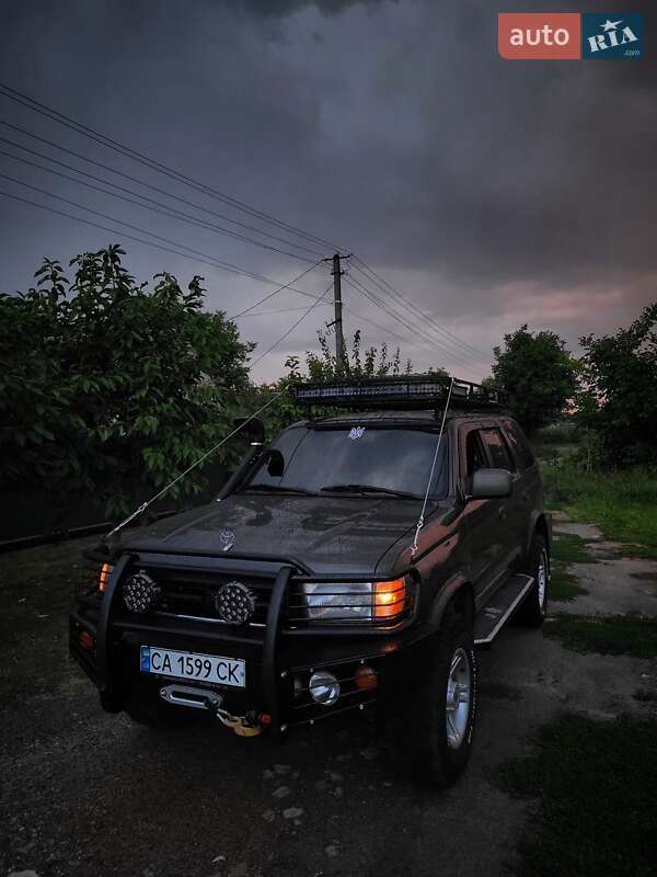 Позашляховик / Кросовер Toyota 4Runner 1997 в Черкасах