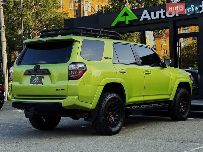 Внедорожник / Кроссовер Toyota 4Runner 2021 в Киеве