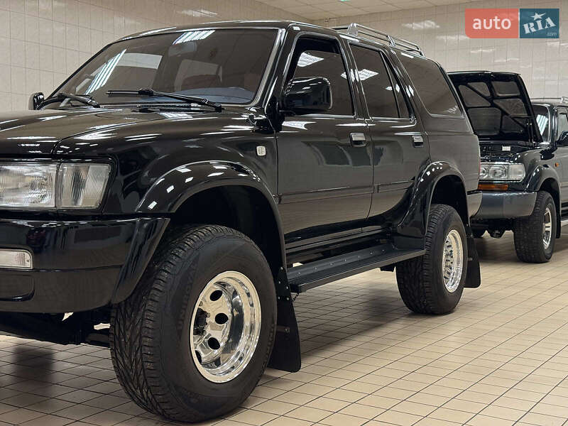 Внедорожник / Кроссовер Toyota 4Runner 1994 в Киеве