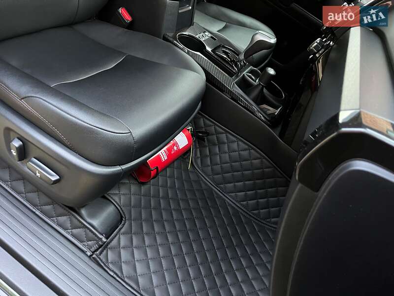 Внедорожник / Кроссовер Toyota 4Runner 2022 в Киеве фото 8 Внедорожник / Кроссовер Toyota 4Runner 2022 в Киеве