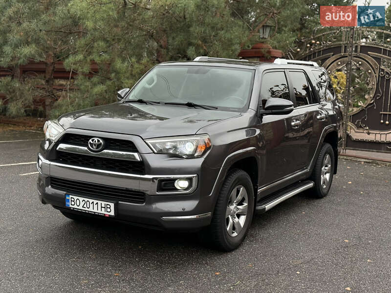 Внедорожник / Кроссовер Toyota 4Runner 2014 в Виннице