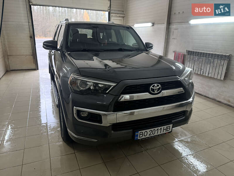Внедорожник / Кроссовер Toyota 4Runner 2014 в Виннице