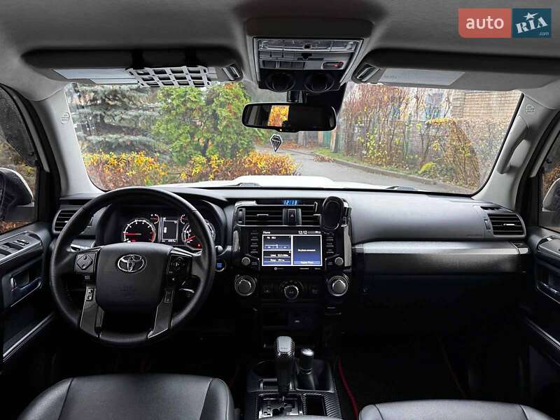 Внедорожник / Кроссовер Toyota 4Runner 2019 в Киеве