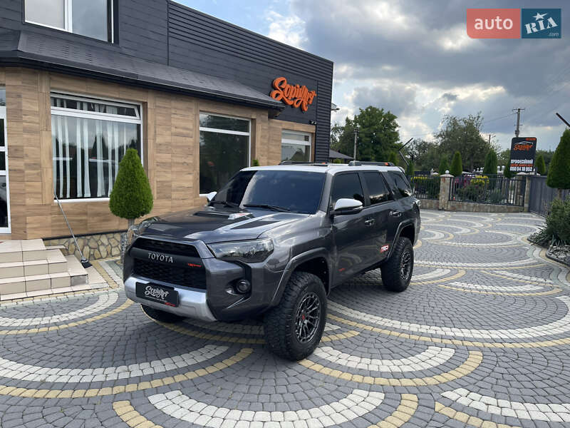 Toyota 4Runner 2019