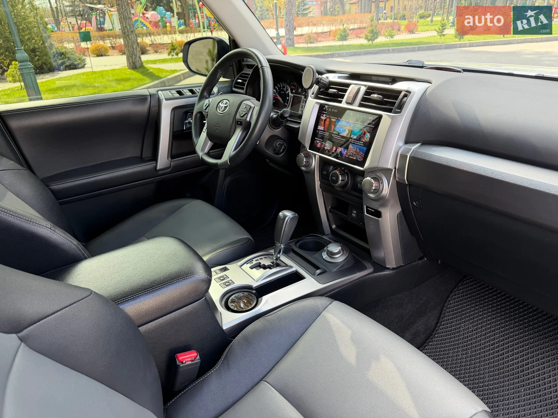 2017 Toyota 4Runner - мініатюра 19