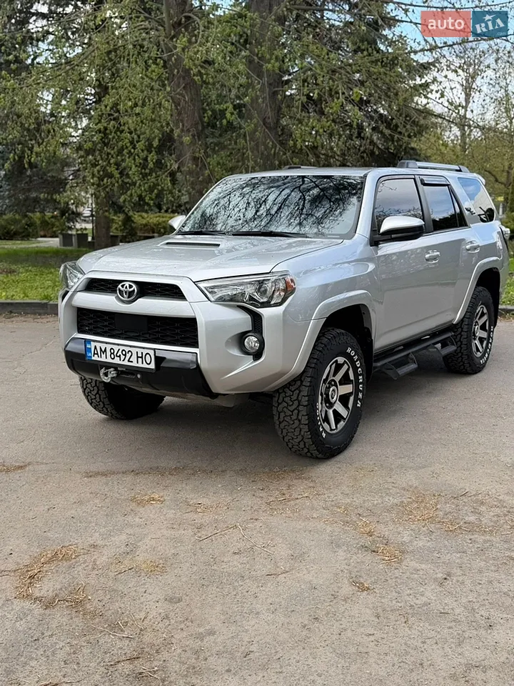 2018 Toyota 4Runner - мініатюра 27