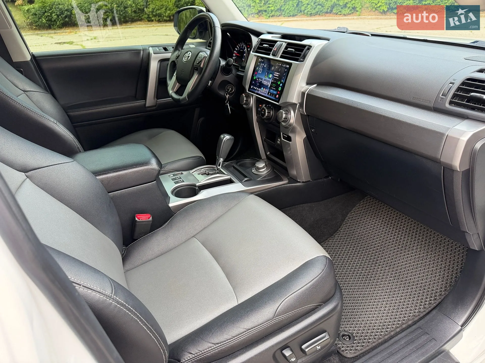 2017 Toyota 4Runner - мініатюра 14