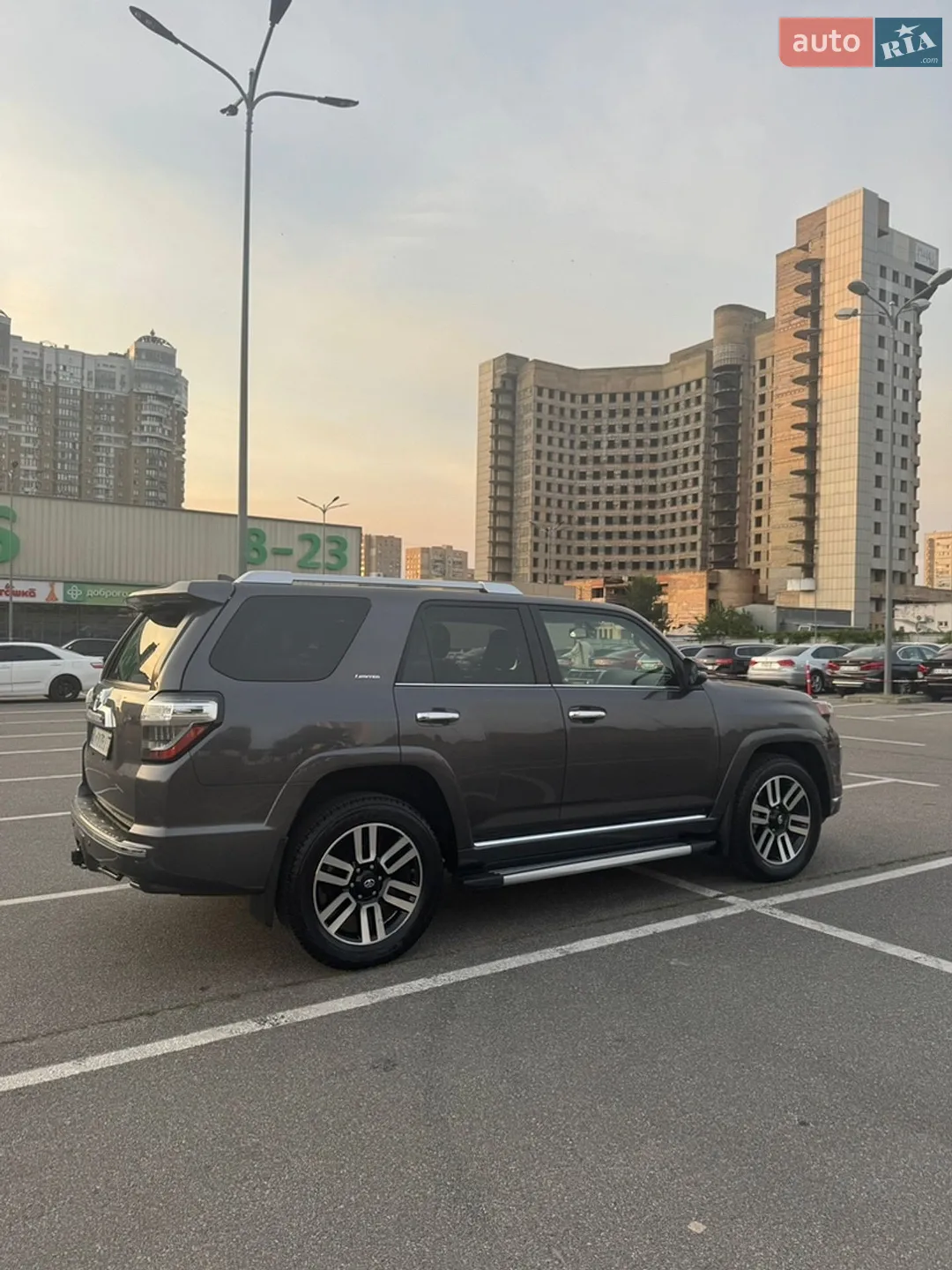 2016 Toyota 4Runner - мініатюра 5