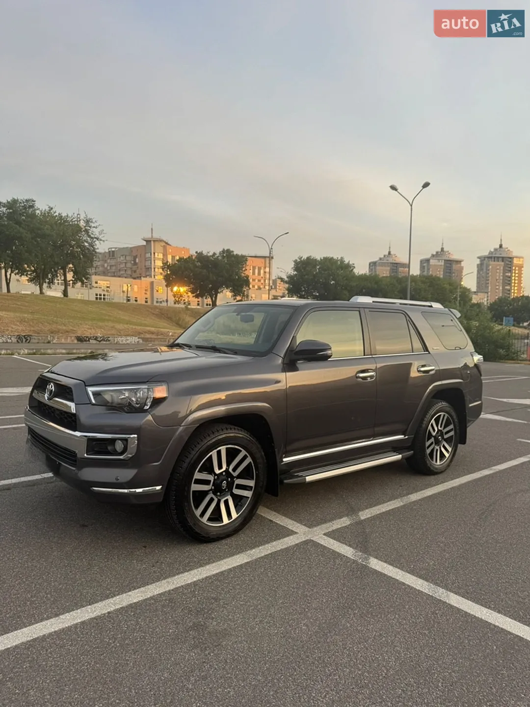 2016 Toyota 4Runner - мініатюра 11
