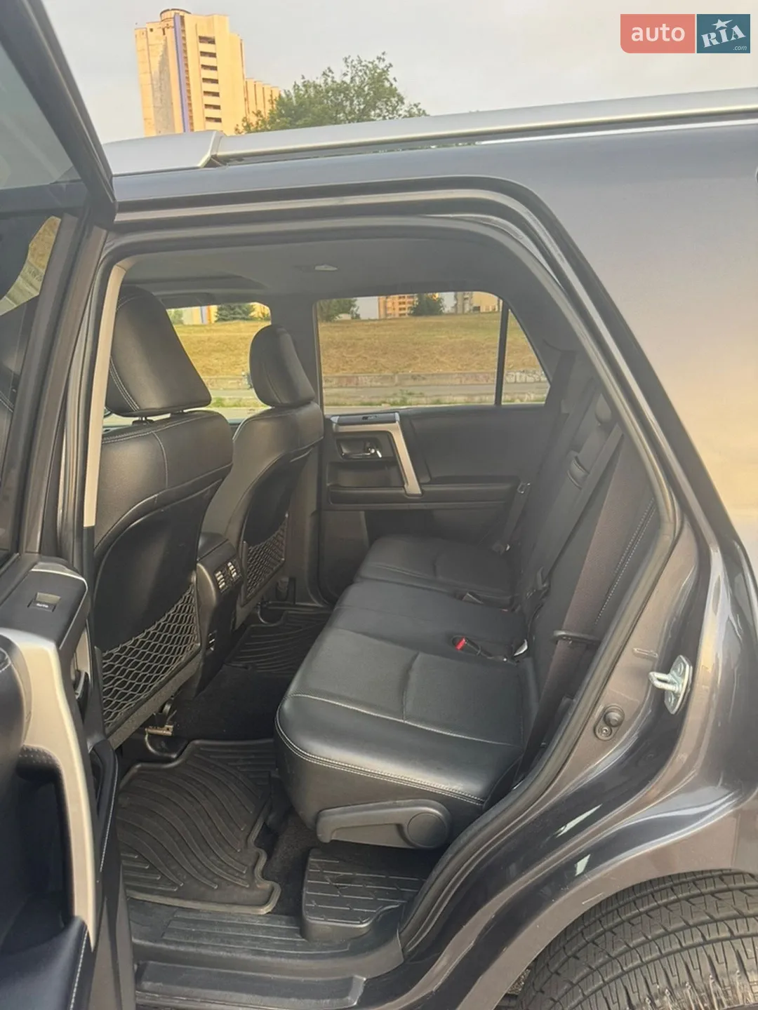 2016 Toyota 4Runner - мініатюра 18