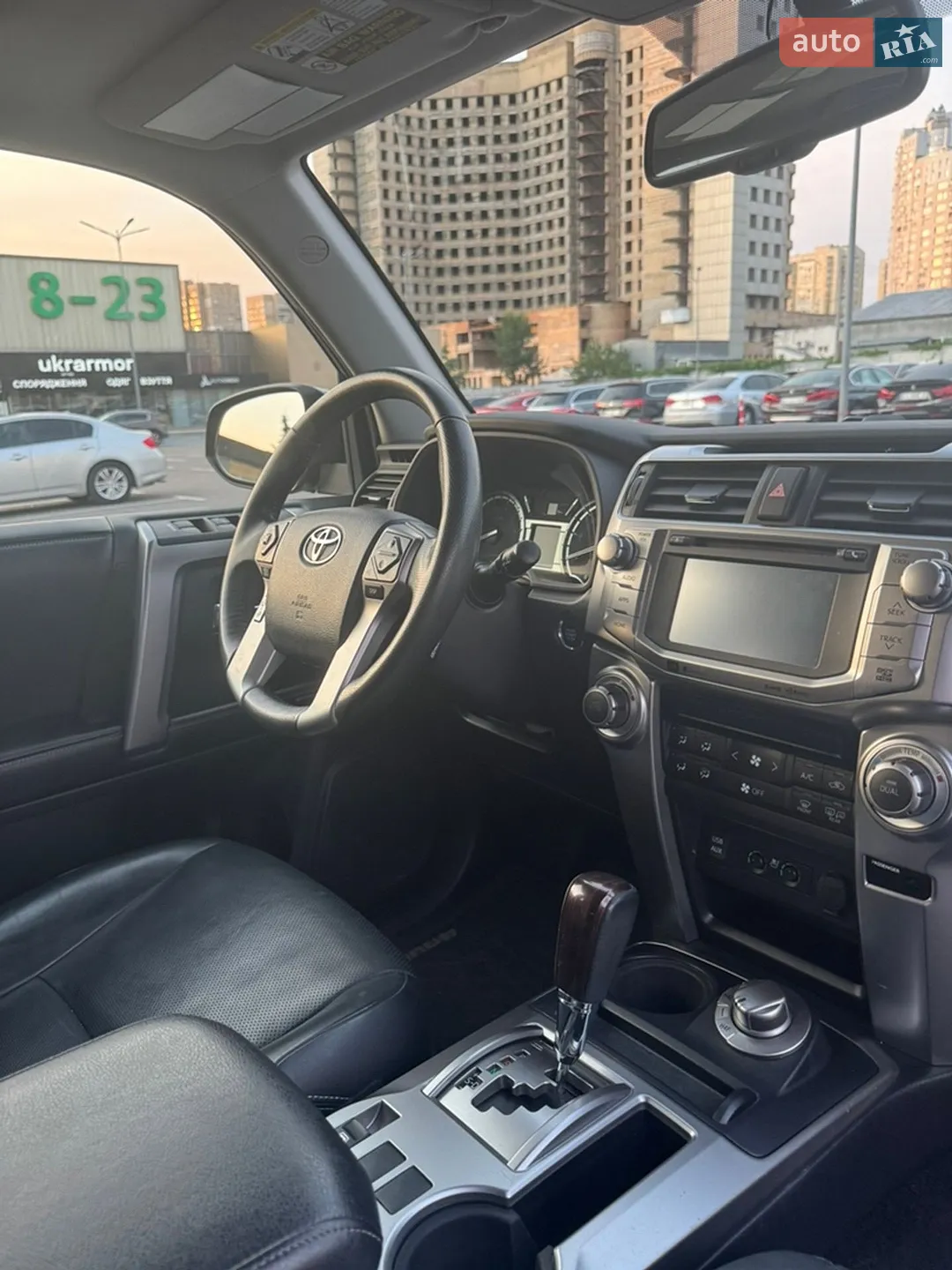 2016 Toyota 4Runner - мініатюра 25
