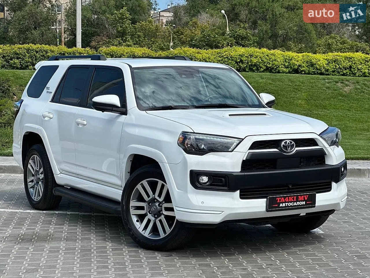 2022 Toyota 4Runner - мініатюра 3