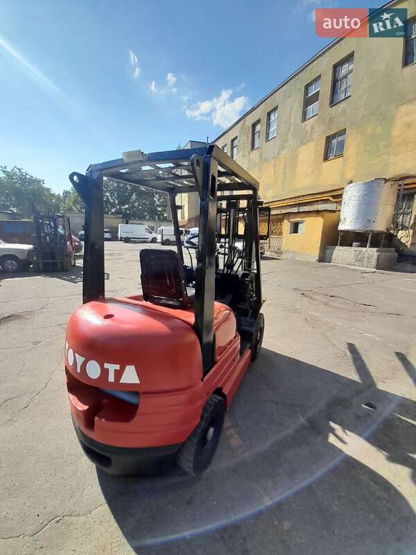 Вилочний навантажувач Toyota 7FG15 2006 в Одесі фото 10 Вилочний навантажувач Toyota 7FG15 2006 в Одесі