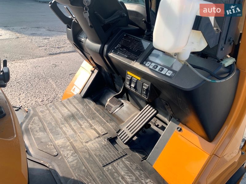 Вилочный погрузчик Toyota 8FBMT15 2020 в Николаеве