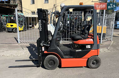 Вилочний навантажувач Toyota 8FBMT16 2018 в Одесі