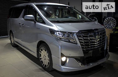 Мінівен Toyota Alphard 2018 в Одесі