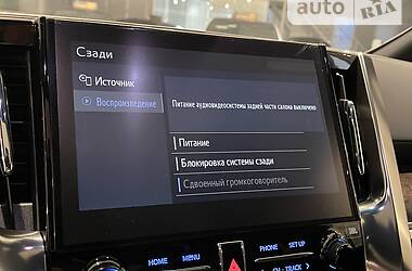 Мінівен Toyota Alphard 2021 в 