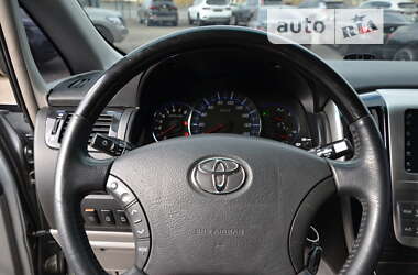 Минивэн Toyota Alphard 2009 в Киеве