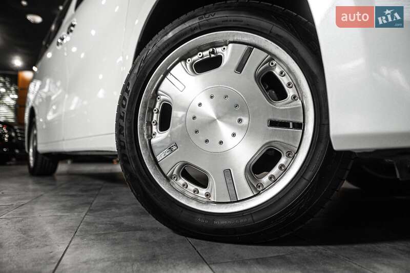 Мінівен Toyota Alphard 2023 в Одесі фото 7 Мінівен Toyota Alphard 2023 в Одесі