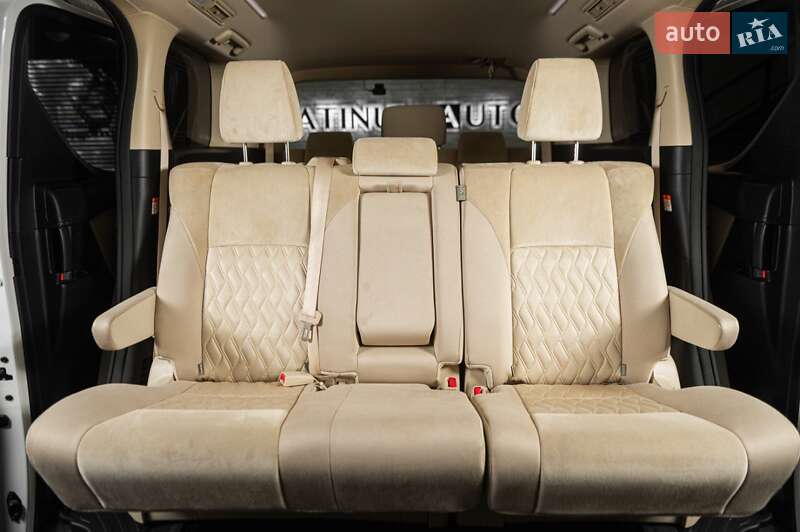 Мінівен Toyota Alphard 2023 в Одесі фото 13 Мінівен Toyota Alphard 2023 в Одесі