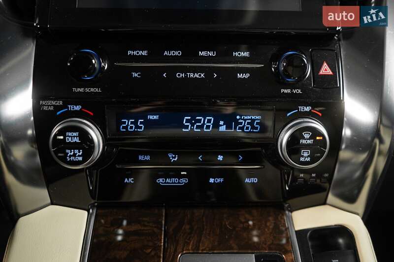 Мінівен Toyota Alphard 2023 в Одесі фото 18 Мінівен Toyota Alphard 2023 в Одесі