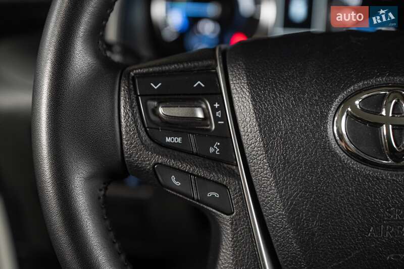 Мінівен Toyota Alphard 2023 в Одесі фото 30 Мінівен Toyota Alphard 2023 в Одесі