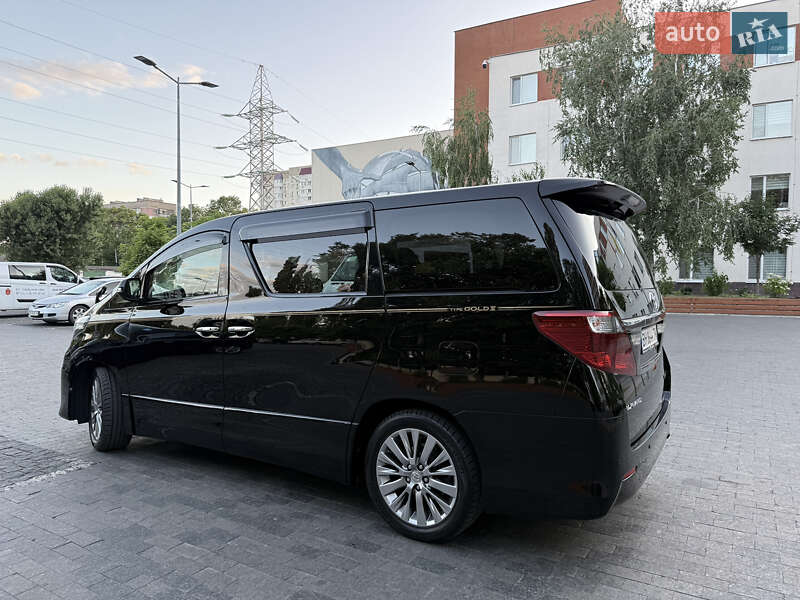 Мінівен Toyota Alphard 2014 в Одесі
