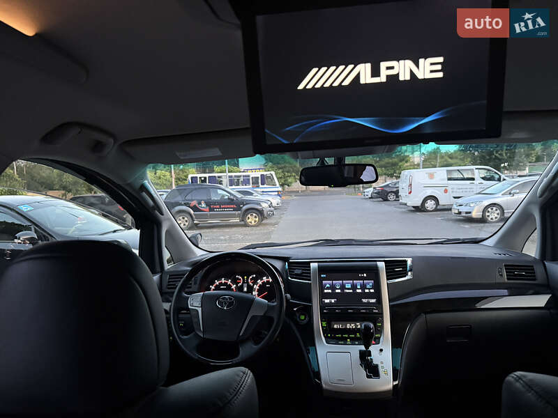 Мінівен Toyota Alphard 2014 в Одесі