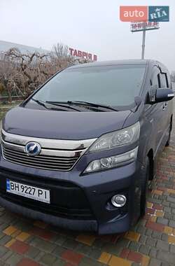 Мінівен Toyota Alphard 2013 в Білгороді-Дністровському