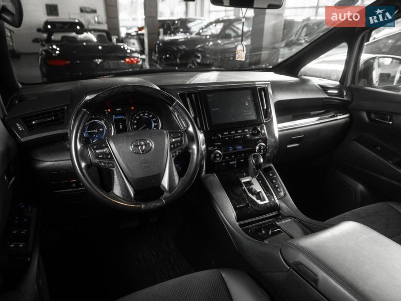 Минивэн Toyota Alphard 2020 в Одессе