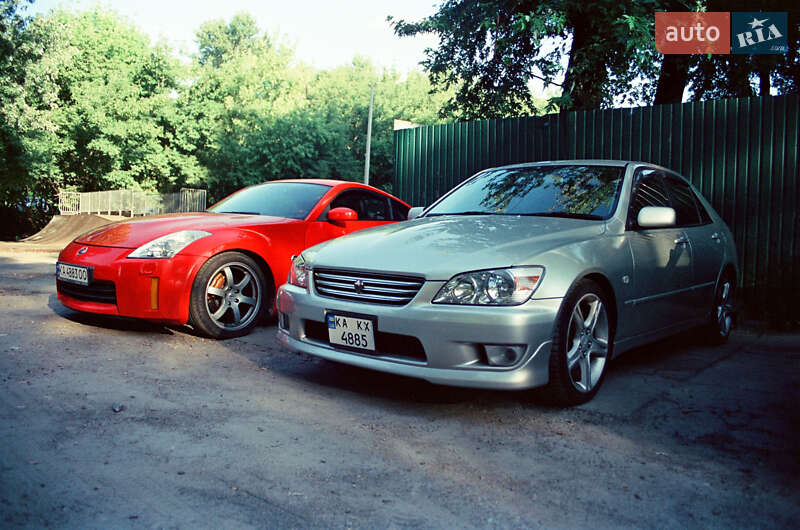 Седан Toyota Altezza 1999 в Киеве фото Седан Toyota Altezza 1999 в Киеве