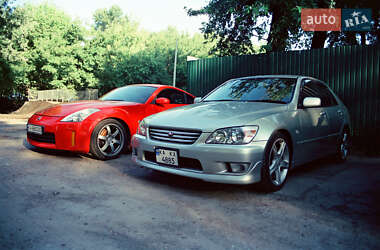 Седан Toyota Altezza 1999 в 