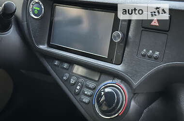 Хэтчбек Toyota Aqua 2014 в 