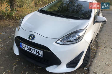 Хэтчбек Toyota Aqua 2018 в 