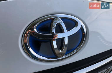 Хэтчбек Toyota Aqua 2018 в 