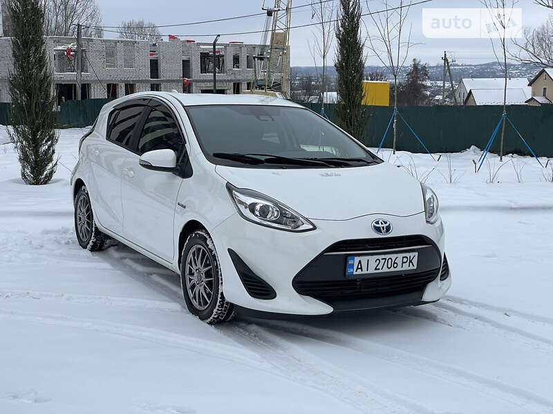 AUTO.RIA – Продам Тойота Аква 2018 (AI2706PK) гібрид (hev) 1.5 хетчбек ...
