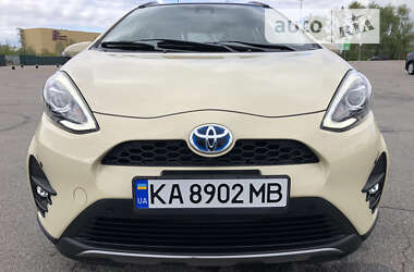 Хетчбек Toyota Aqua 2017 в Києві