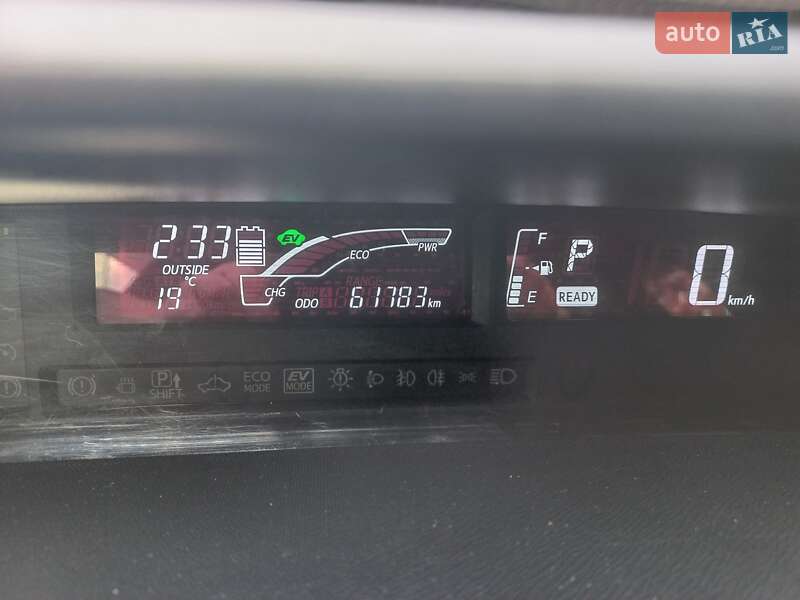 Хэтчбек Toyota Aqua 2015 в Киеве