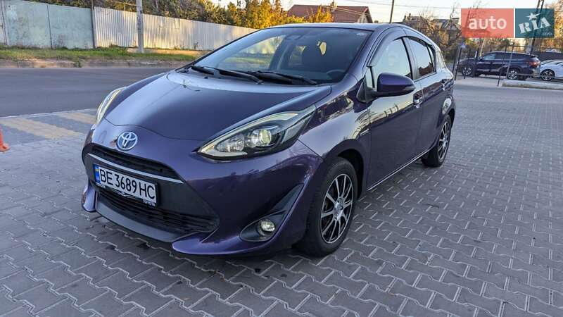 Хетчбек Toyota Aqua 2017 в Одесі